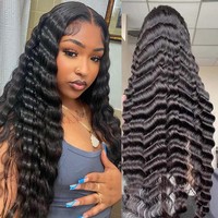 Haute qualité 13x4 HD Transparent dentelle avant perruque brut vietnamien eau profonde cheveux bouclés longs 36-40 pouces noir pour les femmes