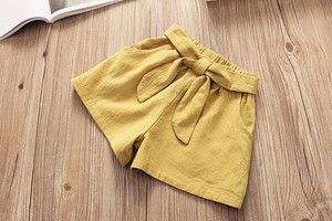 Ropa Infantil al por Mayor, Conjuntos de Camiseta con Bordado de Flores y Pantalones Cortos de Color Liso para Niñas - Product Image 3