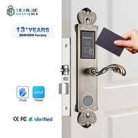 Serrure de porte numérique en alliage de zinc au design classique, lecteur de carte intelligent Wifi, système de serrure de porte pour hôtel avec poignée de porte