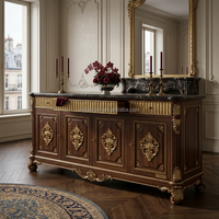 Luxuriöses Klassisches Esszimmer-Set mit Samtbezogenen Stühlen für Villa, Restaurant & Hotel FF&E-Projekte