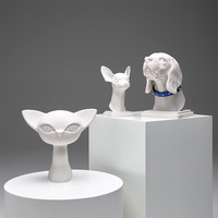Statue de tête de chien imprimée en 3D pour présentoir de collier d'animal de compagnie, buste d'animal blanc minimaliste pour la décoration de boutique, vente en gros