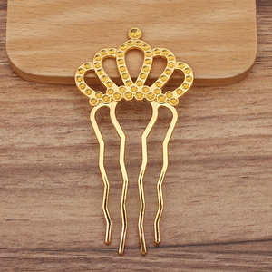 (14701) Accessoire : <span class=keywords><strong>Peigne</strong></span> à cheveux en alliage orné <span class=keywords><strong>de</strong></span> perles et <span class=keywords><strong>de</strong></span> diamants - Product Image 3