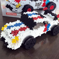 Nouvel ensemble de mini-blocs de construction à petites particules 2026 pour enfants 3+ – Jouet éducatif en plastique personnalisable DIY : Avion, Voiture de Police