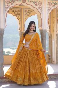 Fournisseur d'usine en gros Lehenga Choli avec broderie et travail de séquence à prix de gros Lehenga Choli de mariage - Product Image 4