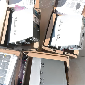 Stock One Simatic Étape 7 Prof. V14 Sp1 6es7822-1aa04-0ya5 Plc - Product Image 1