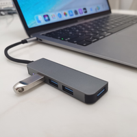 Adaptateur de port portable Hub USB-C multiport 4 en 1 Hub et station d'accueil USB-C avec USB2.0*3+USB3.0, hubs USB pour ordinateur portable