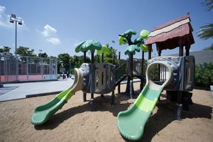 Şeffaf kararlı yuvarlak köşe 1.8m yüksek güvenlik su parkı slayt tüpleri oyun alanı aksesuarları satılık - Product Image 5
