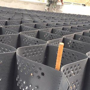 <span class=keywords><strong>Grille</strong></span> de sol en géocell HDPE à structure alvéolaire 3D haute résistance pour la stabilisation des allées - Product Image 6