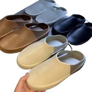 Sabots EVA unisexes, couleur unie, bout rond, bout ouvert, semelle souple, antidérapants, pantoufles décontractées d'été, beige, marron, noir, gris - Product Image 1