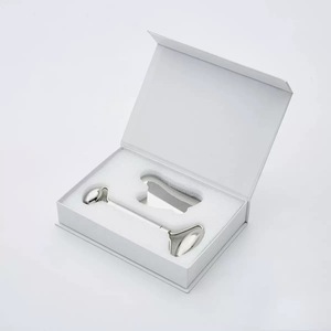 Maßgefertigtes Edelstahl-Gesichtsmassage-Roller und <span class=keywords><strong>Gua</strong></span>-<span class=keywords><strong>Sha</strong></span>-Set Großhandel Edelstahl-Metall-Gesichts-Guasha-Roller Hautpflege-Tool - Product Image 5