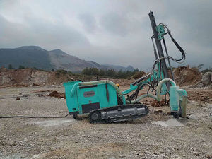 Hf421t 20m diesel-powered di động tích hợp máy nén khí tự động DTH Giàn Khoan với hộp Số động cơ & mang - Product Image 6