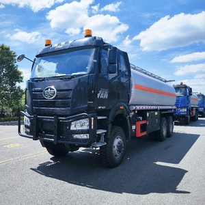 Nouveau camion tout-terrain 4x4 6x6 pour le désert, camion-citerne de ravitaillement 10m3, camion-citerne de ravitaillement en carburant 18m3, réservoir de stockage de diesel - Product Image 2