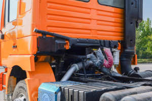 Caminhão Trator Usado Shacman F3000 11-20T 6x4 Diesel Euro 2 para Transporte de Mineração - Product Image 4