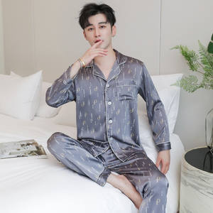 Pijama <span class=keywords><strong>de</strong></span> seda helada para hombre, pantalones largos <span class=keywords><strong>de</strong></span> manga larga con solapa, traje <span class=keywords><strong>de</strong></span> noche <span class=keywords><strong>de</strong></span> dos piezas, ropa <span class=keywords><strong>de</strong></span> dormir <span class=keywords><strong>de</strong></span> talla grande <span class=keywords><strong>de</strong></span> satén para otoño <span class=keywords><strong>2022</strong></span> - Product Image 1