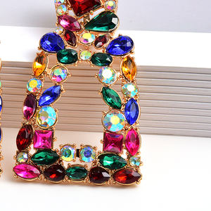 <span class=keywords><strong>Orecchini</strong></span> in lega stile bohémien di nuovo Design stile femminile <span class=keywords><strong>orecchini</strong></span> esasperati geometrici con diamanti - Product Image 2