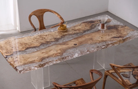 Ensemble de table à manger en bois massif sur mesure de luxe, design moderne en résine époxy océanique pour la cuisine ou le salon