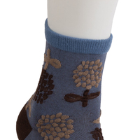 Femmes Designer Jacquard Coton Crew Longueur Chaussettes Motif Floral En Relief Pour Printemps Automne Usage Quotidien Chaussettes Tricotées