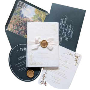 Biglietti d'Auguri Nuziali Personalizzati di Alta Qualità con Totem Colorati, Fustellati, con Buste e Stampa Logo Personalizzata su Cartoncino - Product Image 1