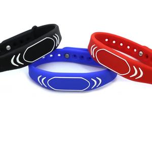 Braccialetto RFID regolabile in Silicone impermeabile 125khz o 13.56mhz/EM o bracciale <span class=keywords><strong>M</strong></span>-ifare - Product Image 4