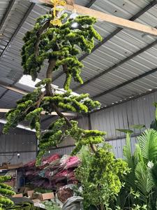 Vente en gros de grands arbres artificiels en fibre de verre pour la décoration de paysages intérieurs et extérieurs, parcs et jardins - Product Image 3