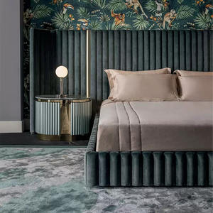 <span class=keywords><strong>Letto</strong></span> <span class=keywords><strong>Matrimoniale</strong></span> King Size in Pelle di Lusso Italiana con Ampia Testiera Verde, Arredamento Moderno <span class=keywords><strong>per</strong></span> Camera da <span class=keywords><strong>Letto</strong></span> di Villa - Product Image 2