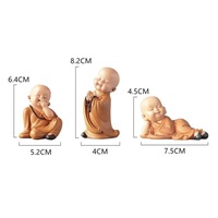 Statue de moine enfant rieur en résine faite à la main, figurine bouddhiste zen, petit novice, robe ocre, décoration de méditation pour la maison, cadeau