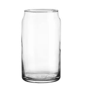 Les verres à bière en verre transparent peuvent être personnalisés en taille et en couleur, et peuvent contenir des boissons froides et des verres à bière à eau chaude