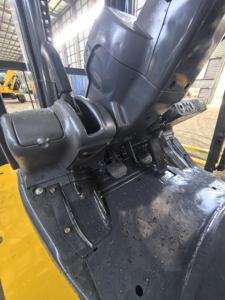 Haute qualité utilisé pour Komatsu FD30 chariot élévateur diesel chariot élévateur d'occasion avec moteur diesel prix bon marché en stock à vendre - Product Image 6