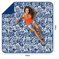 Tapis de pique-nique carré d'été en tissu Oxford imperméable et recyclable, motif floral bleu matelassé, tapis d'extérieur pliable, anti-sable, tapis de plage portable