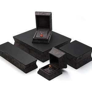 Caja de Embalaje de Joyería con Logotipo Personalizado, Caja de Almacenamiento de Joyería de Cuero PU y Terciopelo, Caja de Regalo de Lujo para Pulsera, Collar, Colgante, Pendientes y Anillo - Product Image 1