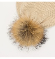 Chapeaux d'hiver en cachemire pur mongol intérieur 100% Logo de broderie personnalisé Bonnet en cachemire tricoté en côtes pour femmes avec pompon en fourrure de renard