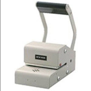 Cámara Manual Newkon Pr-10 de 21 Agujeros para Cancelación de Documentos, Importada de Japón - Product Image 3
