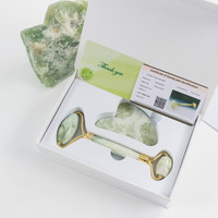 Ensemble de Rouleau de Massage Visage et Gua Sha en Jade Vert Néphrite Naturelle Véritable Marque Blanche