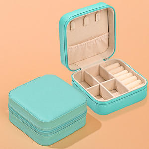 CYNYA Simple Mini portátil cuadrado de terciopelo caja de almacenamiento de joyería de moda pendiente anillo embalaje - Product Image 4