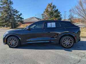 <span class=keywords><strong>Ford</strong></span> <span class=keywords><strong>Mustang</strong></span> <span class=keywords><strong>Mach</strong></span>-<span class=keywords><strong>E</strong></span> GT <span class=keywords><strong>AWD</strong></span> 2024 d'occasion, conduite à gauche, sièges en cuir, caméra de recul, 75001-100000 milles, écran tactile, phares au xénon - Product Image 2