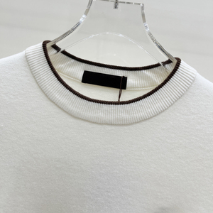 Maglione 100% lana Tessuto ultra morbido in pura lana dal plateau dell'Himalaya IT Offre un'esperienza sorprendentemente confortevole e calda - Product Image 4