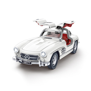 Jouet de voiture à inertie en plastique ABS pour enfants musique légère modèle de porte manuel classique échelle <span class=keywords><strong>1</strong></span>:32 âges 5-7 cadeaux de maternelle transfrontaliers - Product Image 6