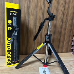 Nouveau trépied extensible L16TT avec télécommande Bluetooth, stabilisateur de diffusion en direct sur pied, perche à selfie <span class=keywords><strong>pop</strong></span>-up - Product Image 2