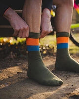 Performance lettres personnalisées chaussettes de course respirant Nylon Trail chaussettes de sport en gros Compression course cyclisme chaussettes femmes