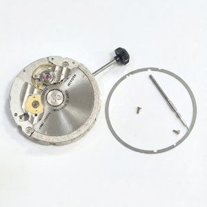 เครื่องจักรนาฬิกา Miyota 9039 ของแท้จากญี่ปุ่น รุ่นบางพิเศษ ออโตเมติก 3 เข็ม พร้อมวันที่ คุณภาพพรีเมียม ระบบไขลานอัตโนมัติ จากผู้จัดจำหน่าย Uhrwerk Movimiento - Product Image 2