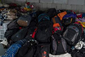 B02 Fournisseurs de premier plan Sacs à dos de randonnée d'occasion de qualité AA supérieure et sacs d'école de seconde main Vente en gros d'usine - Product Image 2