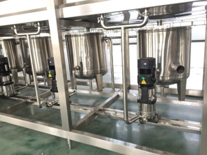 Automatico 3 in 1 19L /20L canna Bottiglia di 3 Gallon 5 Galloni di imbottigliamento di acqua/macchina di rifornimento 600BPH 300BPH - Product Image 4