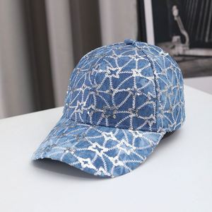Gorra de mujer de moda, nueva y creativa, con lentejuelas de estrella y pedrería, mercerizada, versión coreana, de 6 paneles, ajustable, de lona con diseño de puntos, estilo urbano - Product Image 4