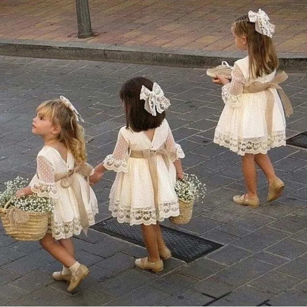 Vestido de primavera para niñas, dama de honor, blanco, hasta la rodilla, encaje de fiesta, manga larga, arco, boda, vestidos de princesa