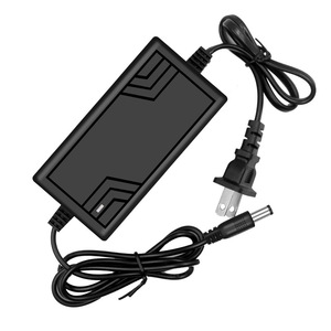 Chargeur de batterie au lithium Rey.1 12,6 V 3 A pour batteries 18650, voyant lumineux rouge à vert - Product Image 3