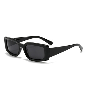 Retro di alta qualità Designer di lusso da uomo dal Design famoso occhiali da sole classici senza tempo occhiali da sole - Product Image 1