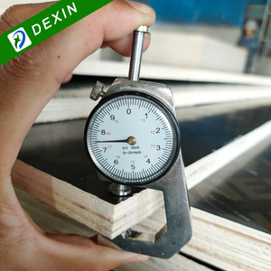 1220*2440*15mm/9mm / 12mm / 18mm panneau de <span class=keywords><strong>coffrage</strong></span> de Construction marine en contreplaqué à face filmée - Product Image 5