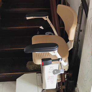 Elevador de Escaleras <span class=keywords><strong>Inteligente</strong></span> Moderno que Ahorra Espacio para Hoteles y Villas, Construcción de Acero de Alta Resistencia, Diseño Fácil de Usar, Funcionamiento Eficiente - Product Image 3