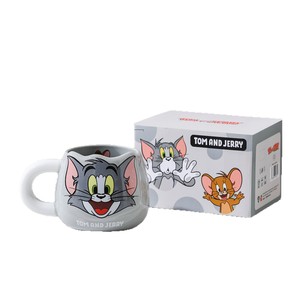 Taza de café de cerámica de Tom y Jerry con asa, diseño de dibujos animados, para regalo. - Product Image 1