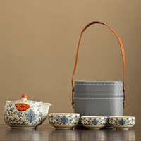 Service à thé Kung Fu en céramique Ru de style chinois moderne haut de gamme, motif lotus bleu et blanc entrelacé, portable pour usage domestique, personnalisable